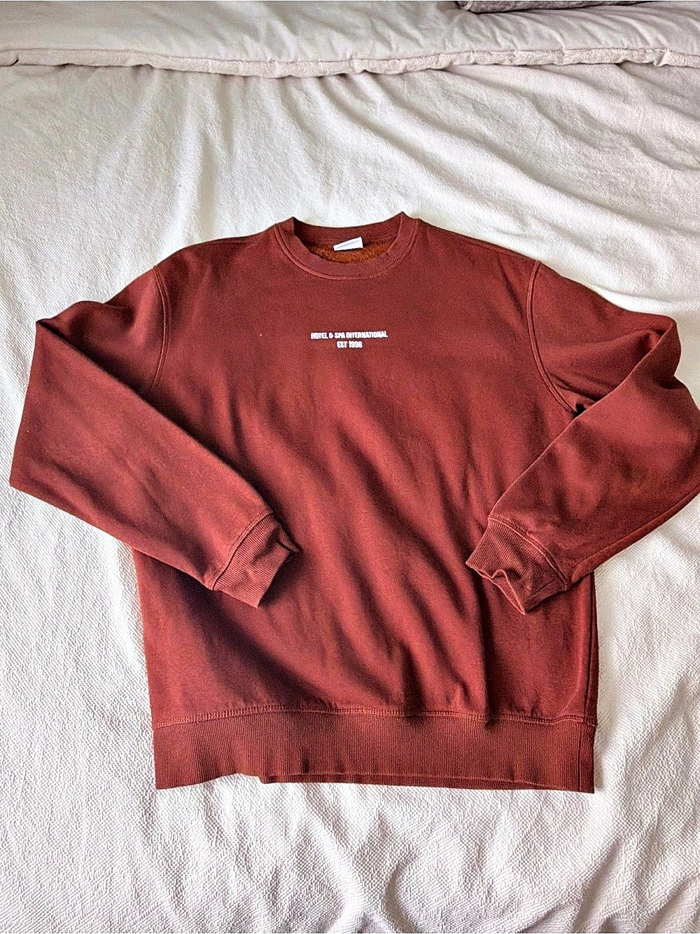 MNG Hôtel Bellevue Brown Graphic Sweatshirt Size Medium Like New